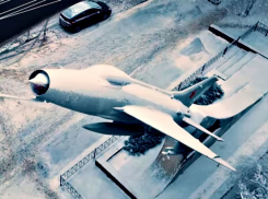 Мощь и красоту МИГ-21 у Качинского училища с высоты птичьего полета сняли на видео