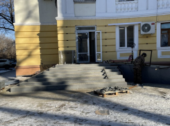 Обвиняемый в варварской переделке владелец «Магнита» в уникальном доме в Волгограде пытается судиться с приставами и мэрией