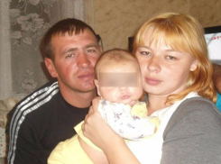 Подробности ДТП с тремя трупами под Волгоградом: супруги погибли, оставив 10-летнего сына дома 