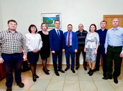 Развитие спорта на Гремячинском горно-обогатительном комбинате обсудили на традиционной встрече с юбилярами комбината