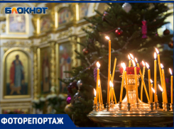 Волшебство Рождественского богослужения показал волгоградский фотограф
