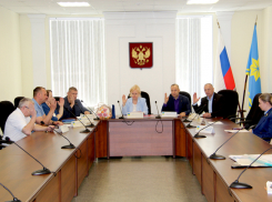 Волжские депутаты разрешили себе скрывать яхты и квартиры