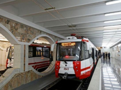 В Волгограде вода поступает в подземную станцию скоростного трамвая