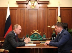 Андрей Бочаров сегодня отчитается перед Владимиром Путиным за обстановку в регионе