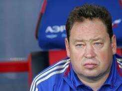 Леонид Слуцкий лично набирает в Волгограде детей в свою спортшколу 