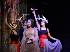 День театра в Волгограде: что приготовили актеры для зрителей