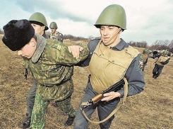 Солдат идет под суд в Волгограде за побег из армии еще 8 лет назад