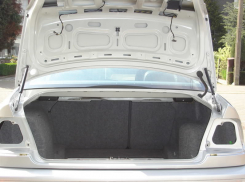 Под Волгоградом мужчина перевозил наркотики в багажнике BMW