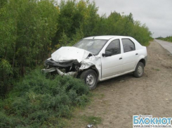 В Волгограде на переезде столкнулись три автомобиля