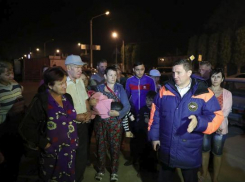 Губернатора Андрея Бочарова хотят сделать почетным гражданином спасенной Дубовки