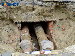 В Волгограде посёлок Латошинка испытывает проблемы с питьевой водой: жильцов обвинили в воровстве