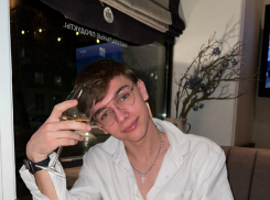 Разбирающийся во всех трендах Владислав Некрасов в конкурсе «Шопинг в Торгушке»