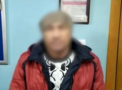 Под Волгоградом в автобусе задержали мошенника, находившегося в федеральном розыске