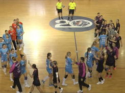 Проблемный гандбол показали волгоградки в Подмосковье 