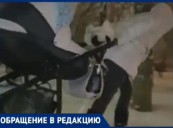 Волжанка сняла на видео, как в снегопад тащила коляску с ребенком, чтобы попасть в поликлинику