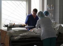 Волгоградцев просят помочь спасти жизнь ребенка с ожогом 95% тела