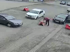 «Все бы так!»: волгоградец показал пример вежливости на дороге - видео