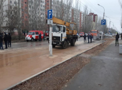 Помощь получит семья погибшего и пострадавшие в коммунальном ЧП в Волжском