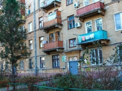 В Жирновске жильцы дома переплатили за коммуналку более 100 тысяч рублей
