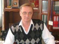 В Волгограде умер директор школы №62 Сергей Камышев