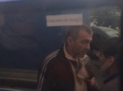 Дорожные войны: водители маршруток замечены в двух драках за сутки 