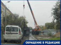 Вырубку деревьев под неизвестное строительство заметили в Волгограде