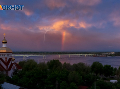 На Волгоград надвигается гроза с предштормовым ветром