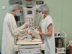 Сразу 4 мальчика: в Волгоградской области впервые за пять лет родилась четверня