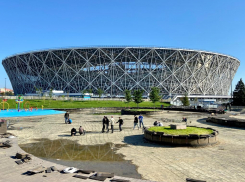 Самый большой городской каток строят в Волгограде
