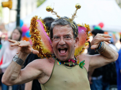 Московские гомосексуалисты борются за проведение гей-парада в Волгограде