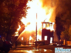 Крестовоздвиженский храм в Волгограде подожгли застройщики?