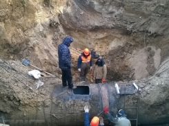 Жители Центрального района Волгограда остались без тепла из-за коммунальной аварии