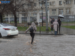  Ливень, град и ветер до 29 м/с: по Волгоградской области выдано штормовое предупреждение
