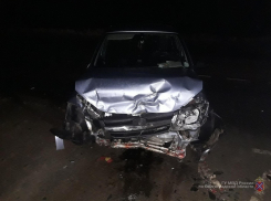  Немецкая иномарка протаранила легковушку под Волгоградом: есть пострадавшая