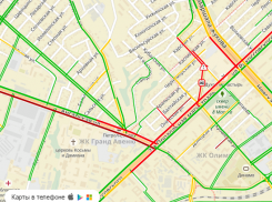 Множественные ДТП парализовали движение в нескольких районах города