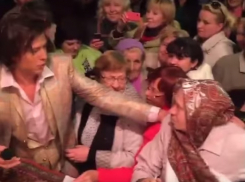 Волгоградец Прохор Шаляпин покорил казанских пенсионерок