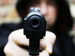 Житель Самары напал с пистолетом на салон связи в центре Волгограда