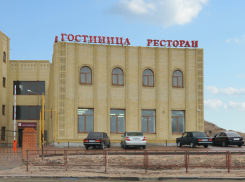 Огромную гостиницу «Старый Карс» на севере Волгограда снесут 