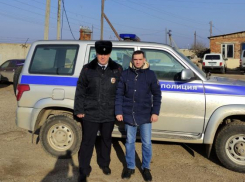 Заблудившегося волгоградца нашли в заснеженной степи в Астраханской области