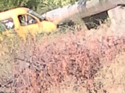 Маршрутка №47 протаранила трубу теплотрассы на юге Волгограда: есть пострадавшие 