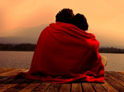 Гороскоп: Львы в плену интриг, а Рыбы купаются в любви