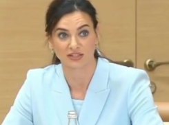 Елена Исинбаева запуталась в словах на заседании Совета по развитию физкультуры и спорта: видео 