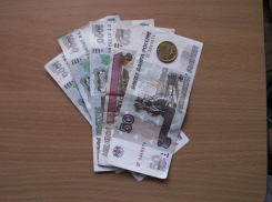 Под Волгоградом терапевта подозревают в торговле больничными 