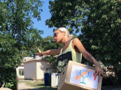 Капризная техника не устоит перед сильными мужскими руками