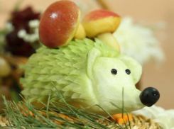 В Волгограде прошел конкурс фруктово-овощных скульптур