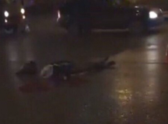 Иномарка насмерть сбила мужчину у Ворошиловского ТЦ