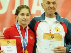 18-летняя спортсменка из Волгограда забрала три золотые медали на первенстве России
