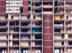 В Волгограде при капремонте подвала похитили 800 тысяч рублей