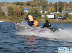 Судно с 5 пассажирами на борту «затонуло» на учениях в Волгоградской области