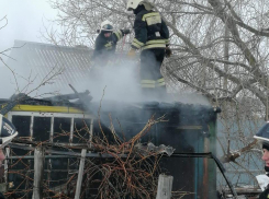 «Загорелся детский сад»: пожар в центре Волгограда перепугал горожан